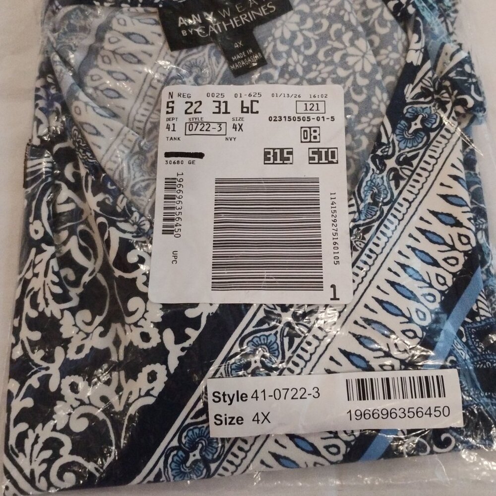 Catherine's AnyWear V-Neck Blue Scarf Print Tank Top-4X-Plus Size NWT - Picture 4 of 4